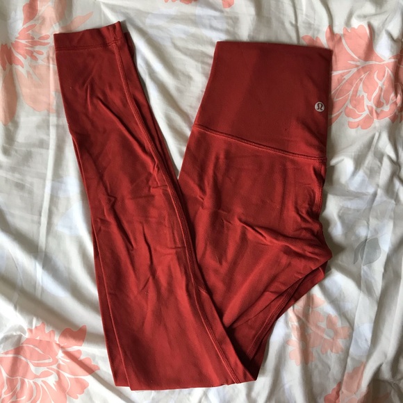 Cayenne Lululemon Align Legging - Picture 2 of 5